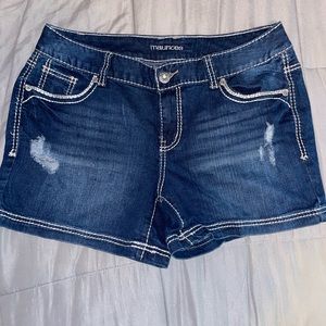Maurice’s like new jean shorts
